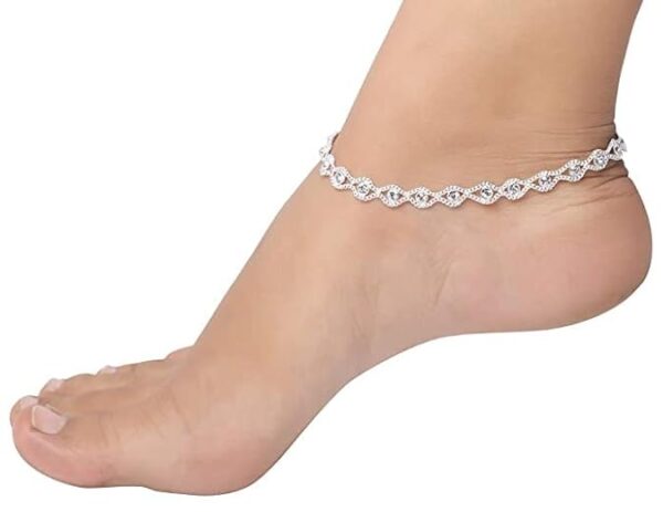 fashion accessories Anklet Artificial Exclusive Silver Plated Alloy Stud Anklet White with Ghungroo Trendy Fashion Pajeb Payal/Anklet for Women and Girls, + 1 PAIR TOERING (002)