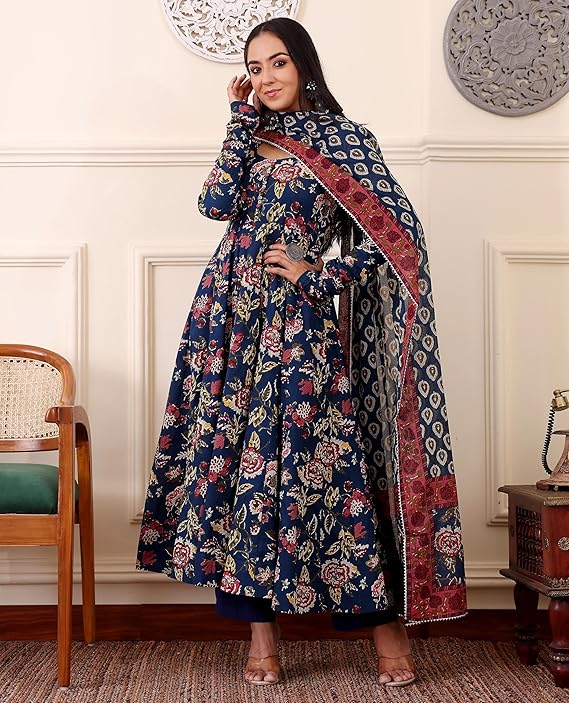 KLOSIA Women Printed Anarkali Kurta and Pant with Dupatta - Image 4