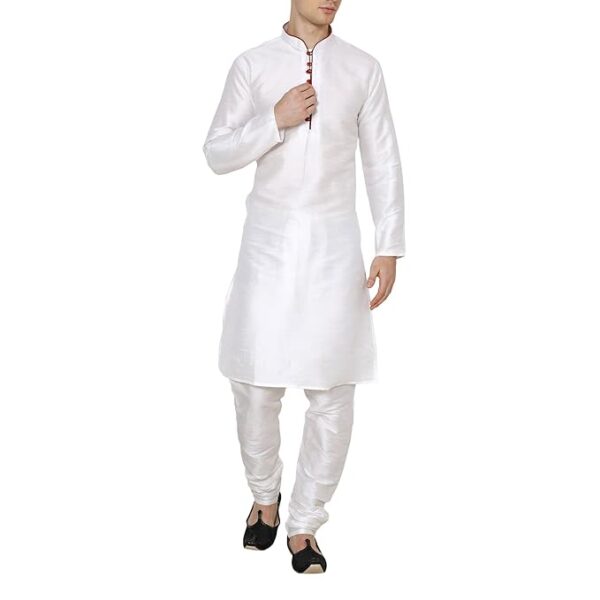 Royal Kurta Men's Silk Blend Kurta Pyjama Set - Image 2