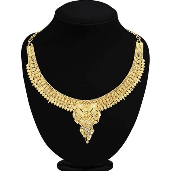 Sukkhi Brilliant 24 Carat Gold Plated Wedding Jewellery Choker Necklace Set for Women (N73723) - Image 3